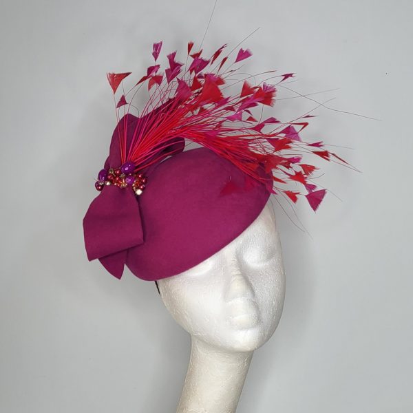 LAURELLE - Magenta and red sloped fascinator