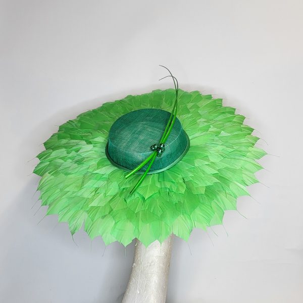 REBEL - KELLY GREEN  BOATER FASCINATOR  EX HIRE SALE - Image 5