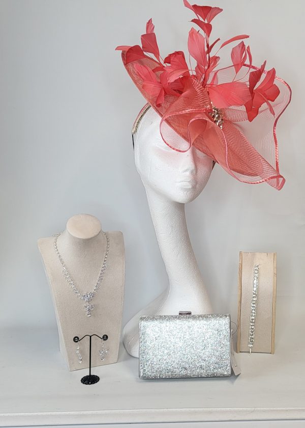 DARINA - CORAL  BRIM FASCINATOR  WITH SILVER RHINESTONE BROOCH - Image 5