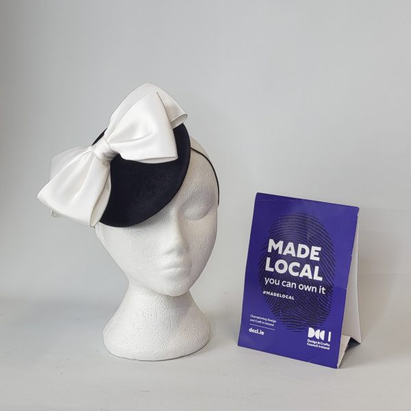 KASEY - BLACK VELVET AND IVORY BOW FASCINATOR - Image 4