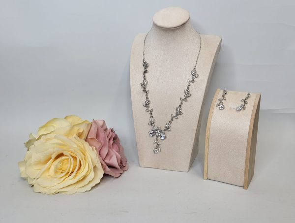 SHEENA - SILVER DIAMANTE NECKLACE AND EARRINGS SET
