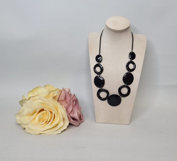 MICHELLE - BLACK COLLAR BIB NECKLACE