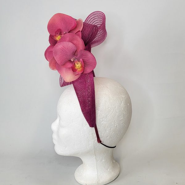 MEREDITH - FUSCHIA PINK HALO FASCINATOR - Image 4