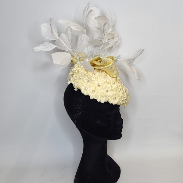 MERLINA - PALE YELLOW ,AND PEARL FASCINATOR WITH FLOATING IVORY FEATHERS - Image 2