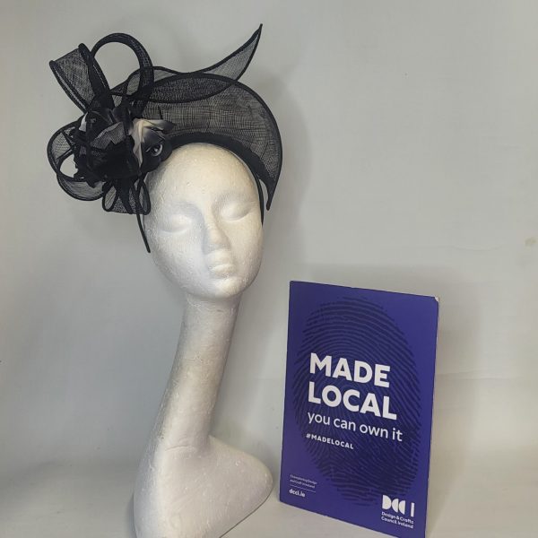 ARLENE - BLACK AND WHITE HALO FASCINATOR - Image 4