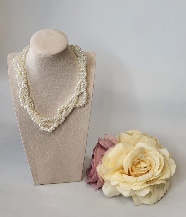 CATALINA - MULTISTRAND PEARL NECKLACE