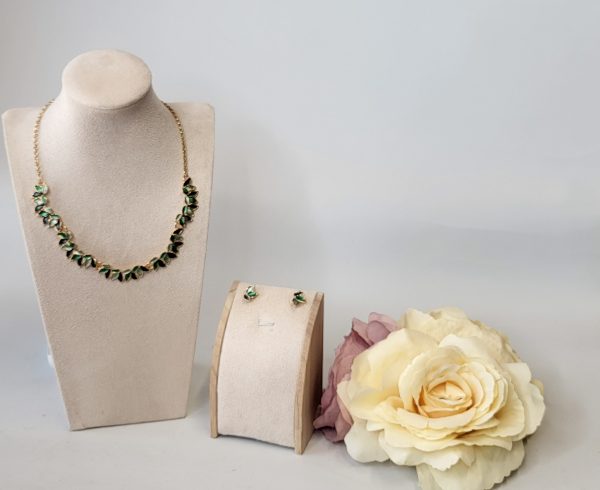 MARGOT - BOTTLE GREEN AND GOLD NECKLACE AND EARRINGS SET