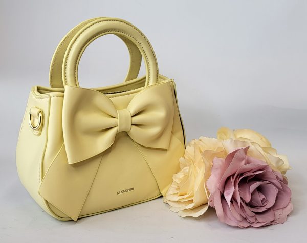 BAILEY - PALE LEMON BOX CLUTCH