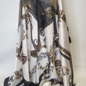 BLACK AND WHITE PRINTED SILK PASHMINA AND TOUCH SCREEN GLOVES GIFT SET