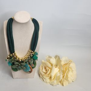 RENA - BOTTLE GREEN  CHUNKY COLLAR BIB NECKLACE