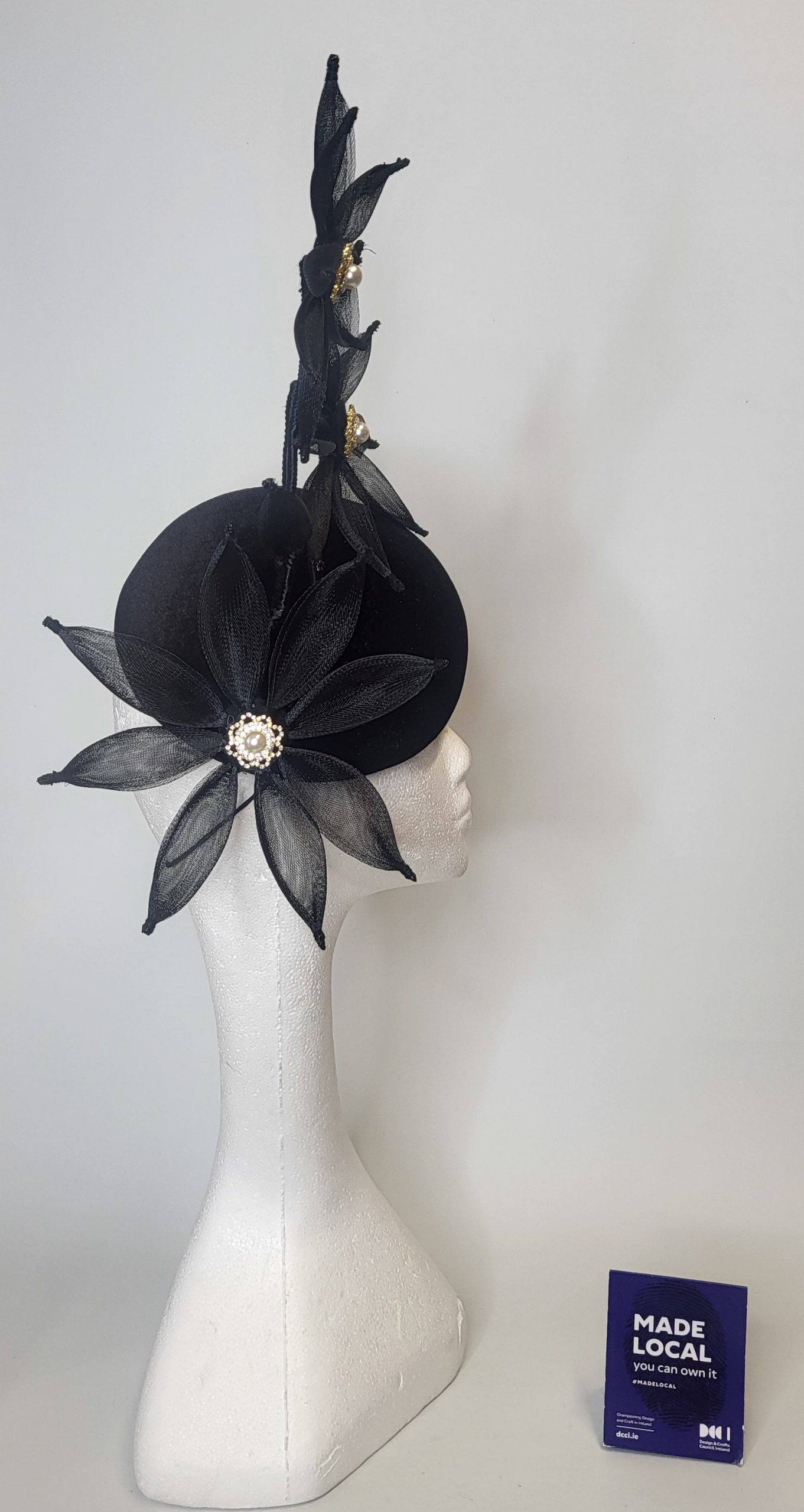 CANDICE - BLACK VELVET AND PEARL SLOPED FASCINATOR - EX-HIRE - Image 3