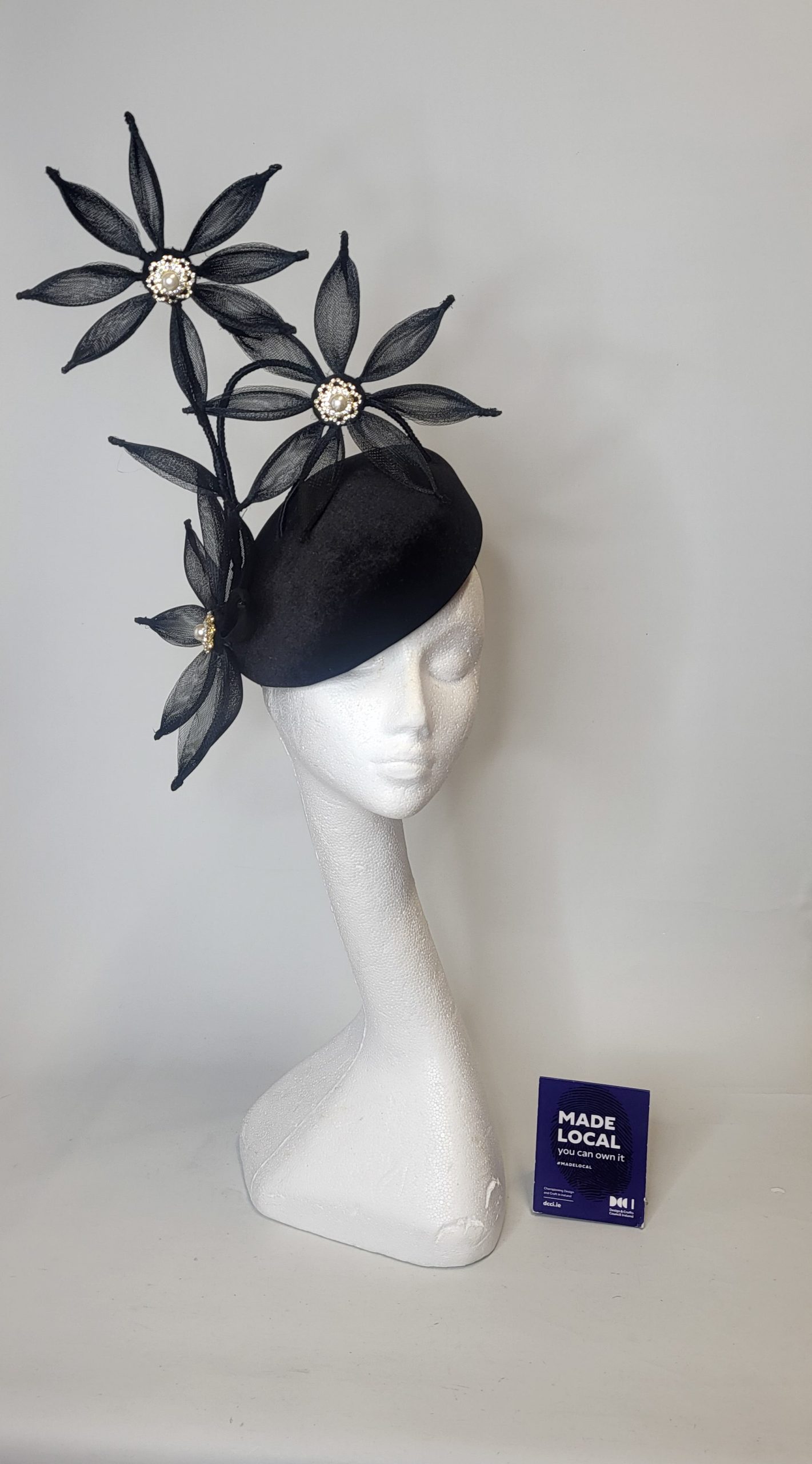 CANDICE - BLACK VELVET AND PEARL SLOPED FASCINATOR - EX-HIRE - Image 2