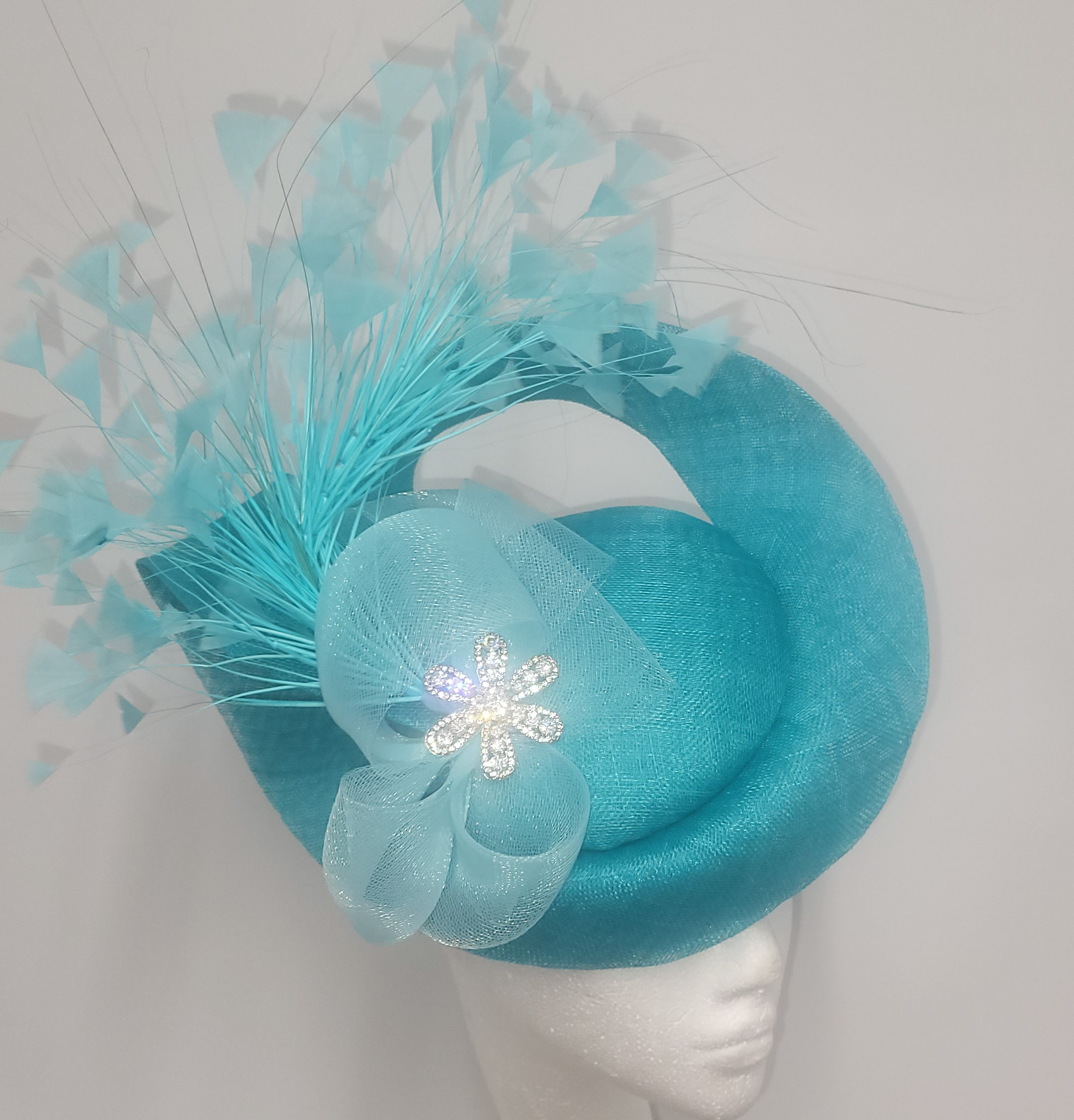 DANIELLE -TURQUOISE AND SILVER FASCINATOR - Image 4