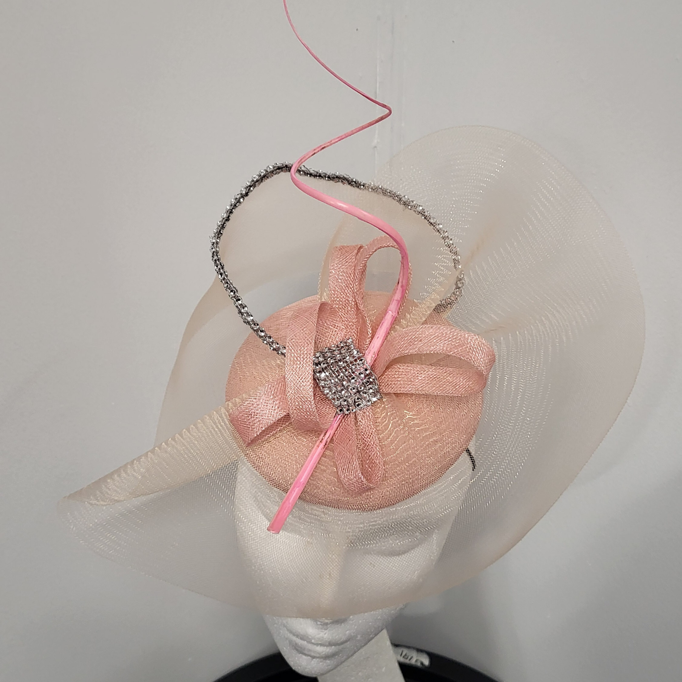 GABBIE - BLUSH SALMON AND SILVER FASCINATOR - HALF PRICE SAMPLE SALE - Image 5