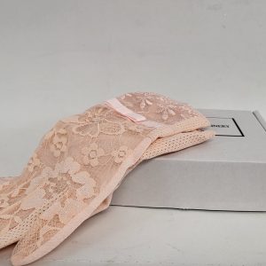 BLUSH LACE LADIES  DAY GLOVES